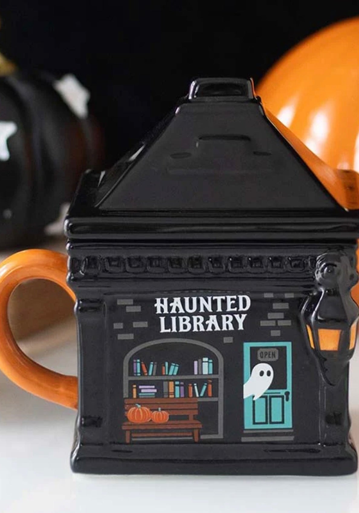 Haunted Library Lidded Mug